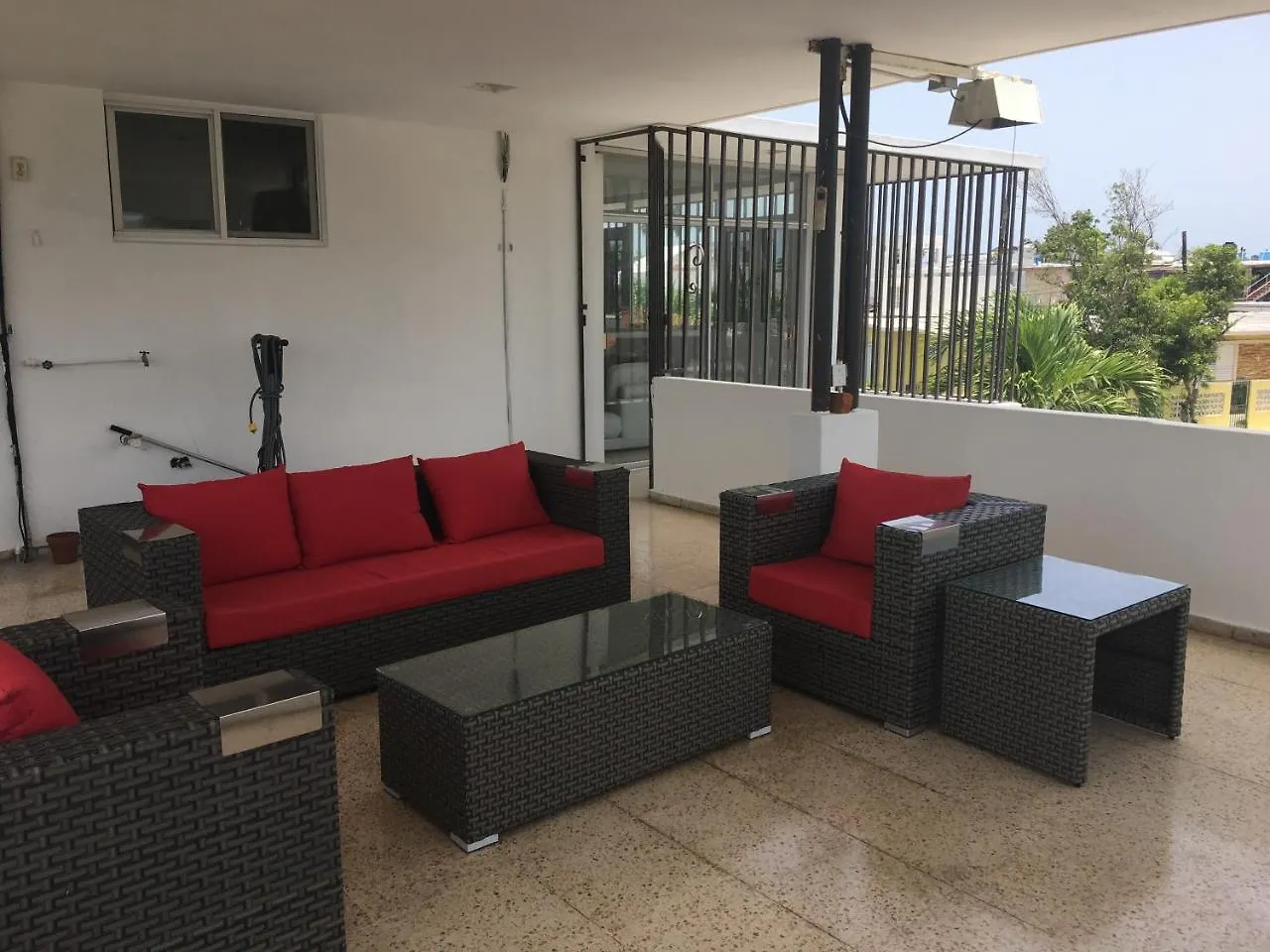 Beach House Hotel San Juan 0*,