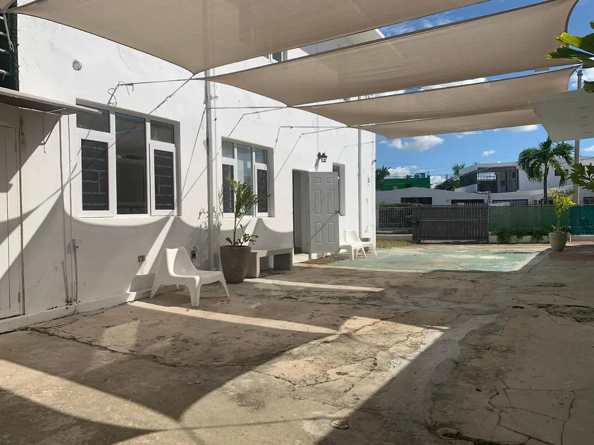 Beach House Hotel San Juan Guest house