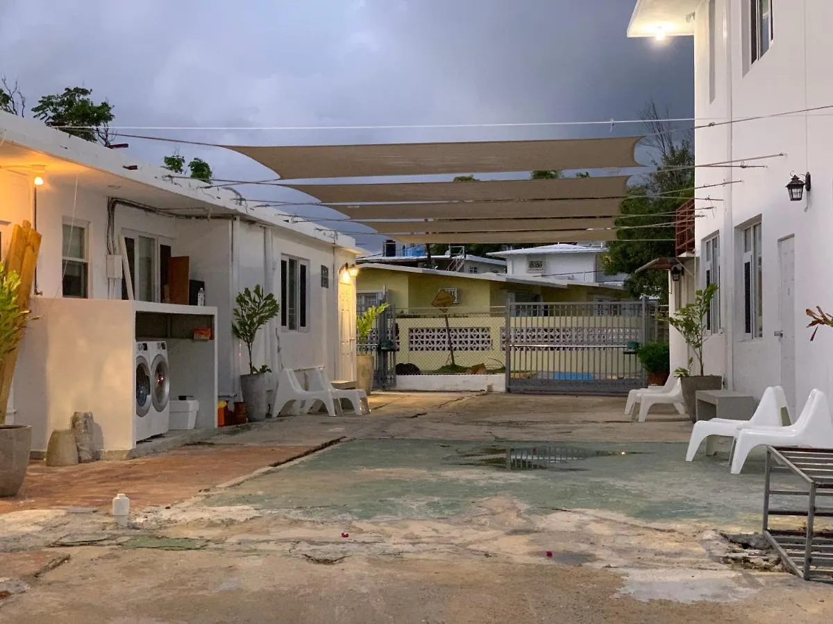 Beach House Hotel San Juan Guest house